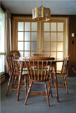 Chalet Doyon dining area